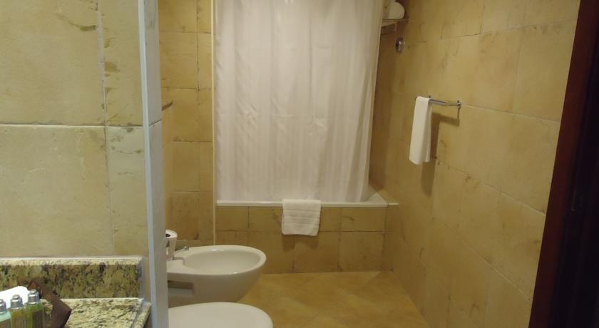 DANAT RESORT JEBEL DHANNA