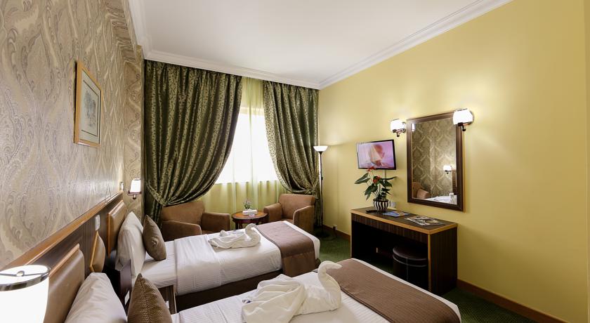 Jonrad Hotel