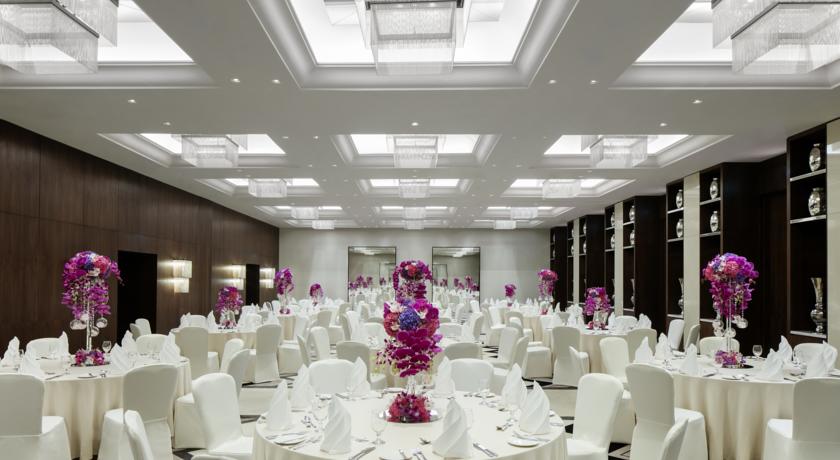 Pullman Dubai Creek City Centre