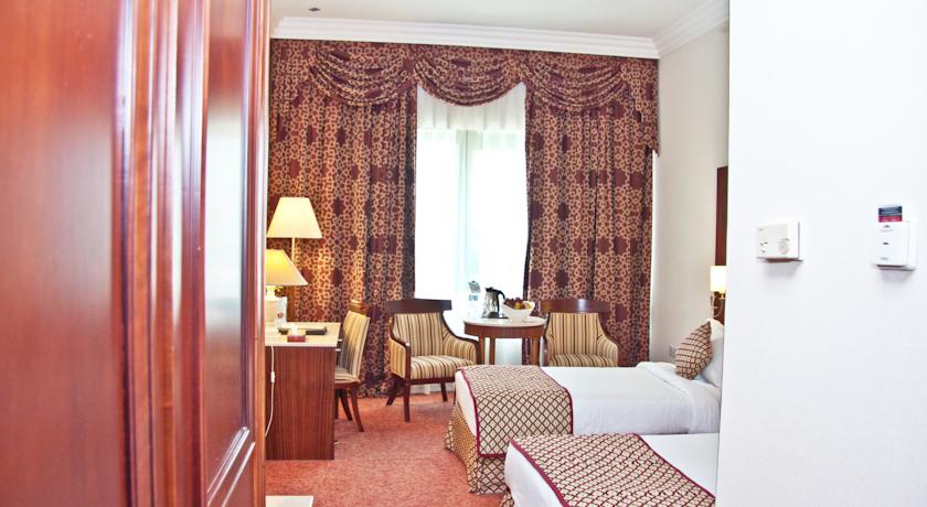 Regent Palace Hotel