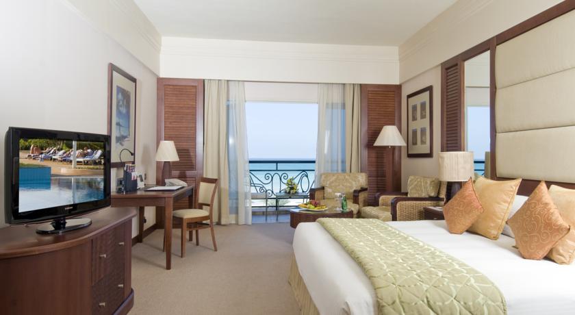 DANAT RESORT JEBEL DHANNA