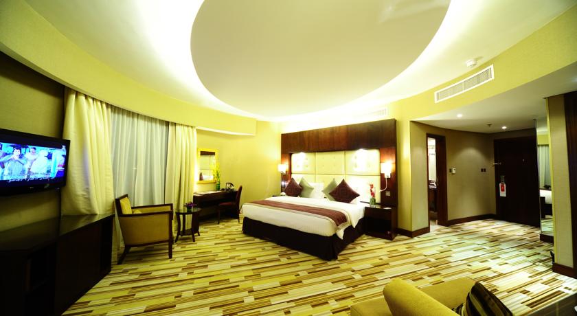 Paragon Hotel
