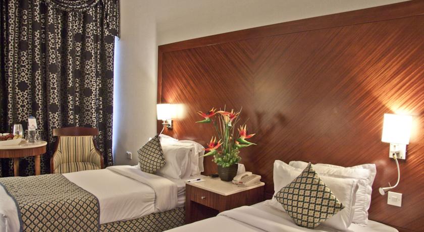 Regent Palace Hotel