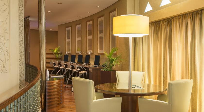 Sheraton Abu Dhabi Hotel & Resort