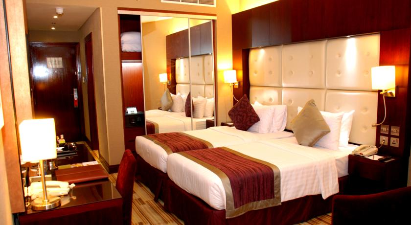Paragon Hotel
