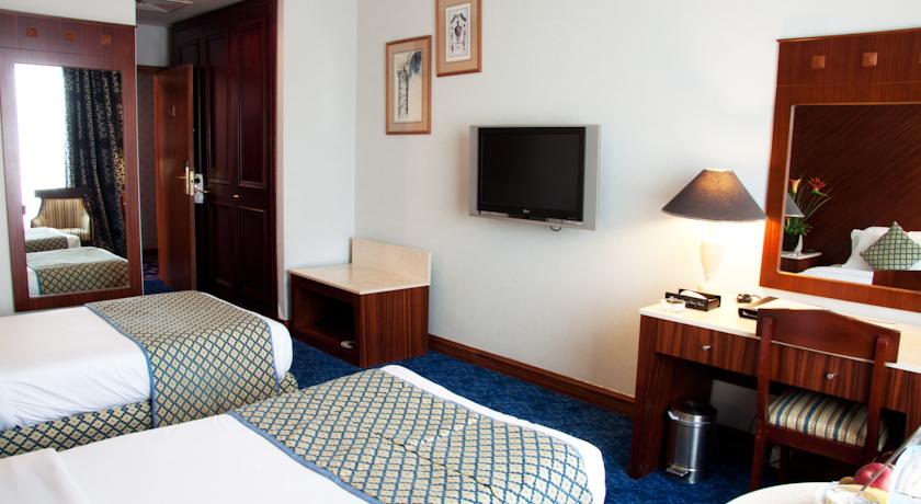 Regent Palace Hotel
