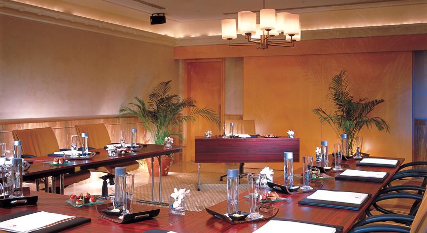 DANAT RESORT JEBEL DHANNA