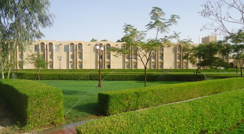Dhafra Beach Hotel