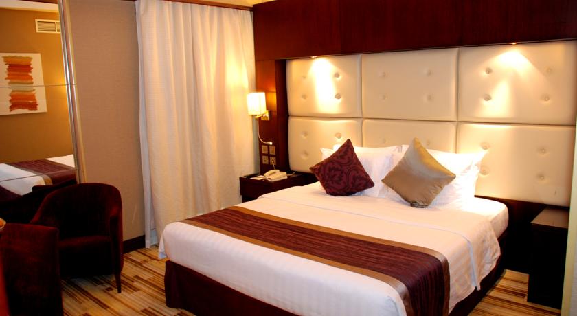 Paragon Hotel