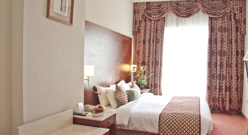Regent Palace Hotel