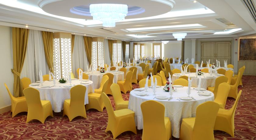 Howard Johnson Hotel Bur Dubai