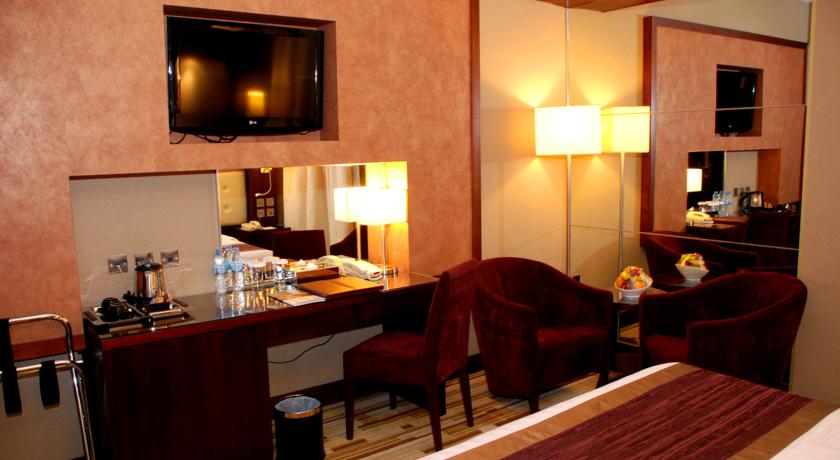 Paragon Hotel