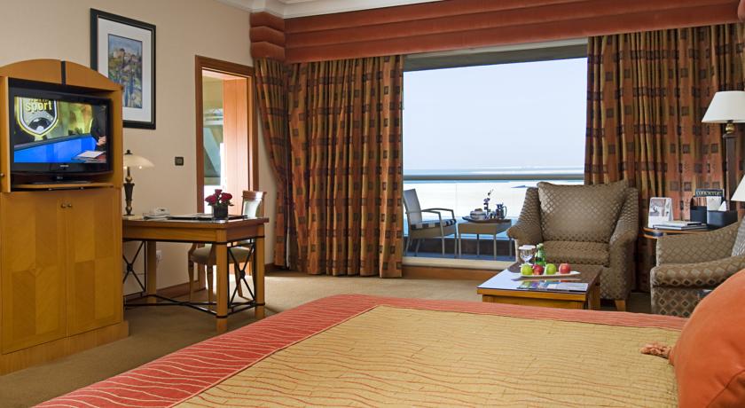 Al Raha Beach Hotel Villas