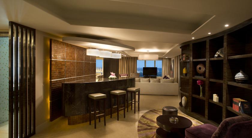 Hilton Capital Grand Abu Dhabi