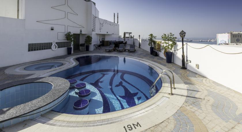 Howard Johnson Hotel Bur Dubai