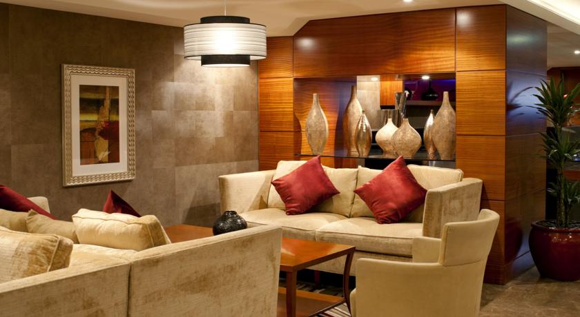 Sheraton Dubai Creek Hotel & Towers