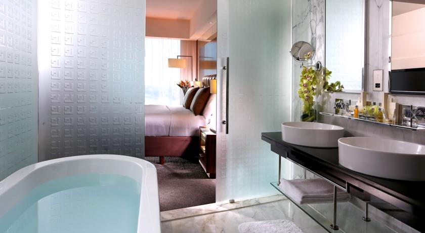 Bonnington Jumeirah Lakes Towers
