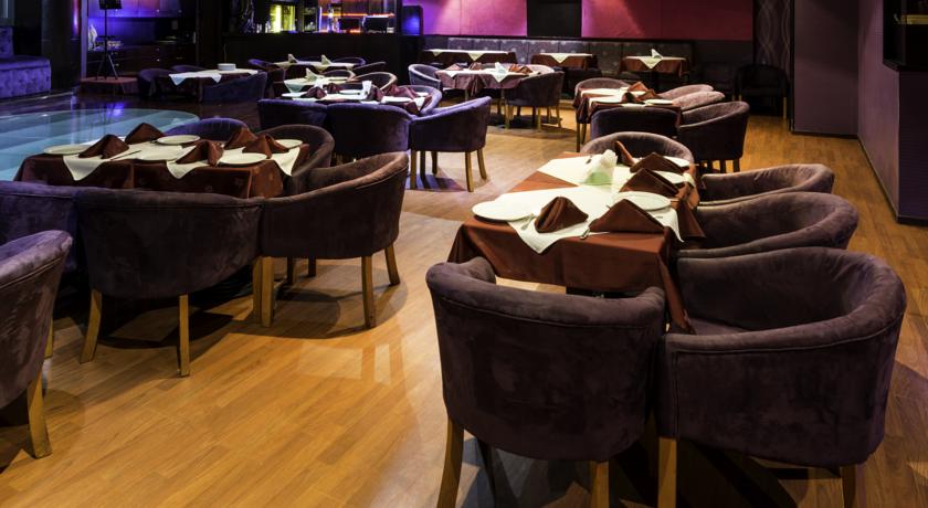 Howard Johnson Hotel Bur Dubai