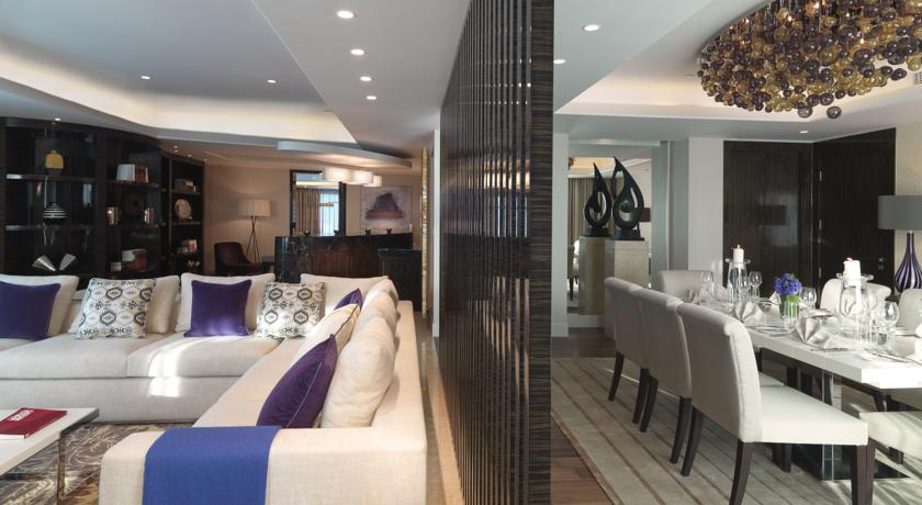 Hilton Capital Grand Abu Dhabi