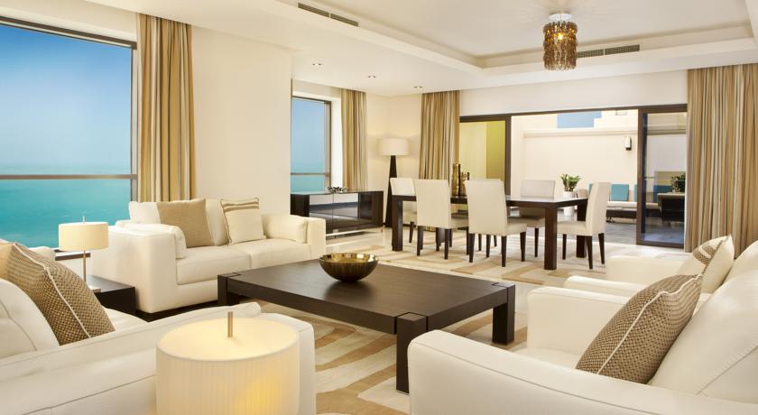 Hilton Dubai The Walk