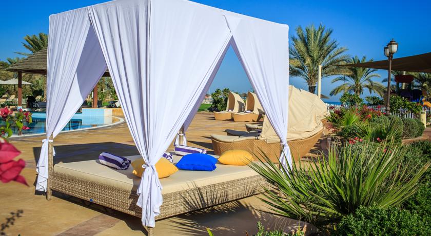 DANAT RESORT JEBEL DHANNA