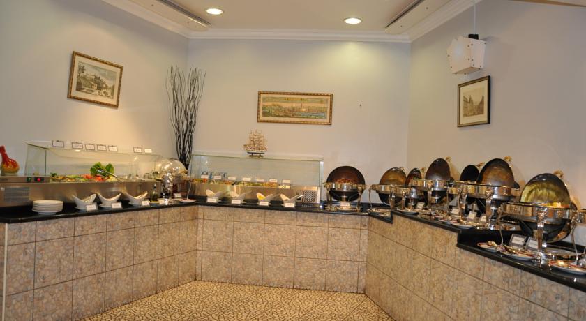 Grand Continental Flamingo Hotel