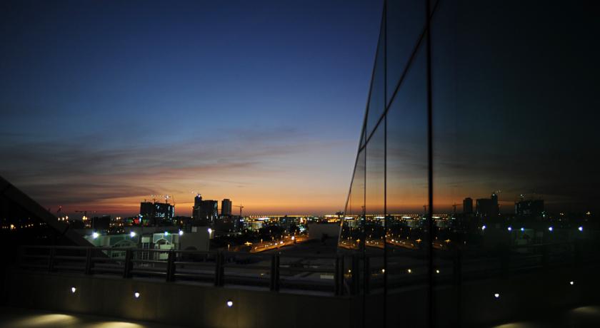 Hilton Capital Grand Abu Dhabi