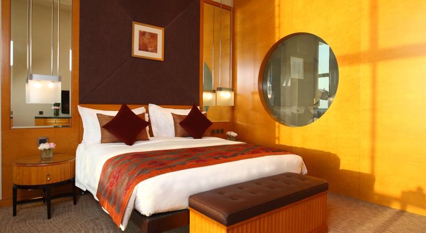 Al Raha Beach Hotel Villas
