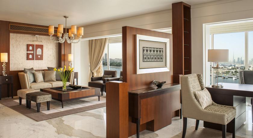 Sheraton Dubai Creek Hotel & Towers