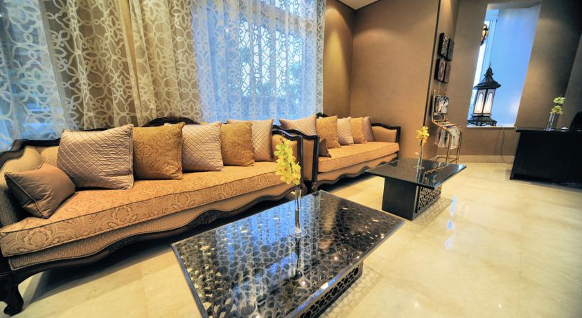 Al Hamra Hotel