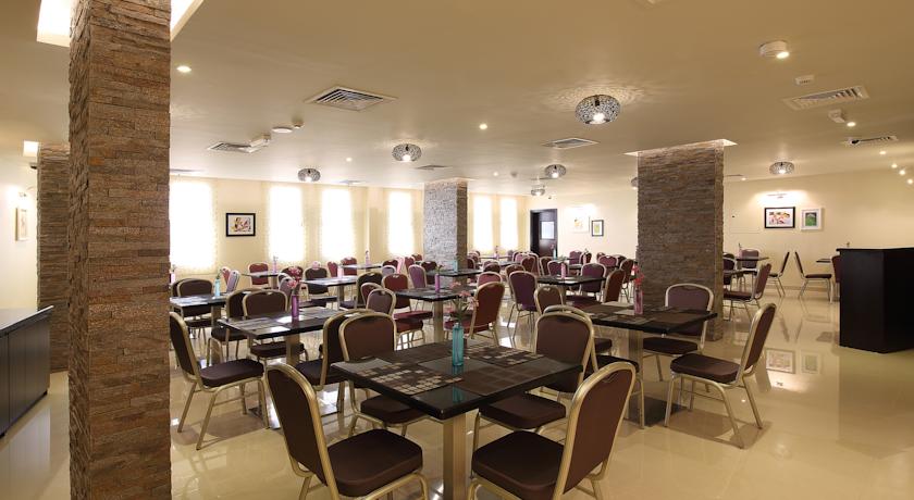 Flora Al Souq Hotel