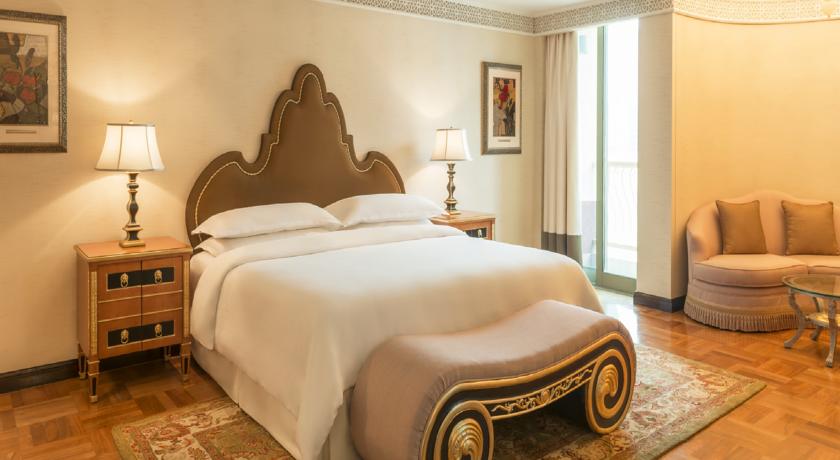 Sheraton Abu Dhabi Hotel & Resort