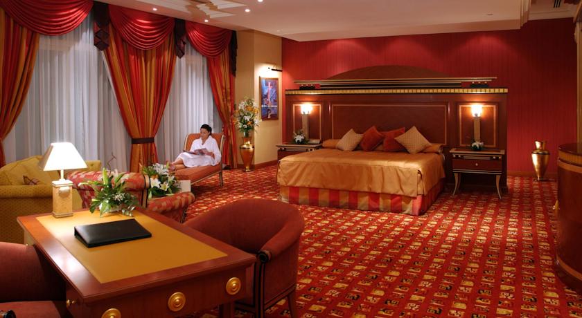 Al Raha Beach Hotel Villas
