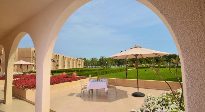 Dhafra Beach Hotel