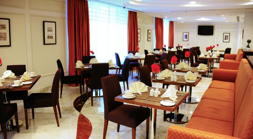 Paragon Hotel