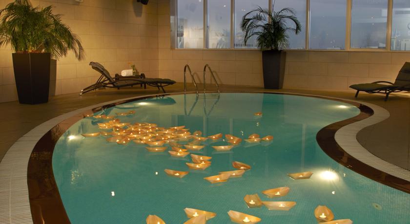 Cristal Hotel Abu Dhabi