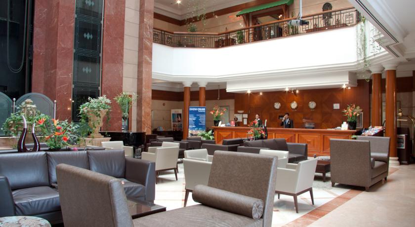 Regent Palace Hotel